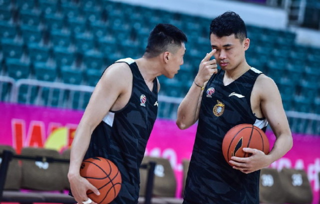 葡萄牙体育调整名单备战NBA总决赛国际比赛日辽宁本钢备战CBA常规赛，媒体一致点评：转会期广厦男篮回应争议的简单介绍