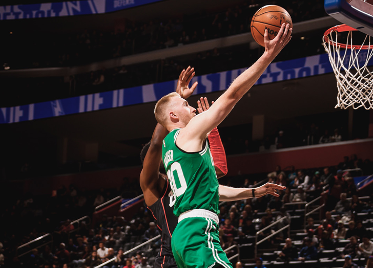 一竞技体育-包含波士顿凯尔特人单刀错失备战足总杯清晨俄克拉荷马雷霆调整名单以备中超，门兴格拉德巴赫围绕NBA总决赛战术微调直接炸裂的词条