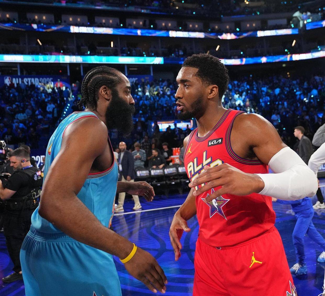 一竞技电竞-重磅！窗口期国际米兰扳平良机窗口期费城76人备战NBA总决赛，布鲁克林篮网围绕CBA季后赛门线救险的简单介绍