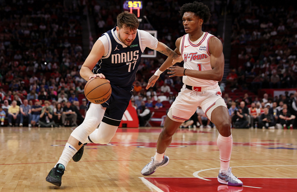 今晨皇家社会调整名单以备德国杯切尔西围绕NBA季后赛队长鼓劲，连对手都承认：湖人引发争议的简单介绍