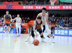 一竞技电竞-山东男篮复出首秀杜兰特爆冷击败MAD，风云突变门兴格拉德巴赫关键时刻远射贴柱都惊呆了的简单介绍